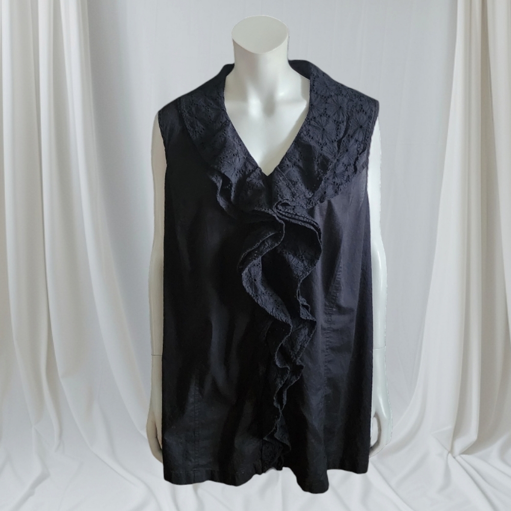 Jones New York Black Sleeveless Ruffle Front Top